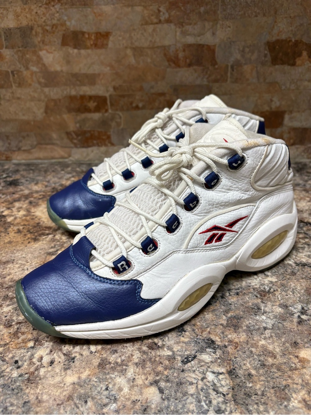 Reebok Iverson Question 2006 Mid Blue Toe 4-90933 Size 9.5